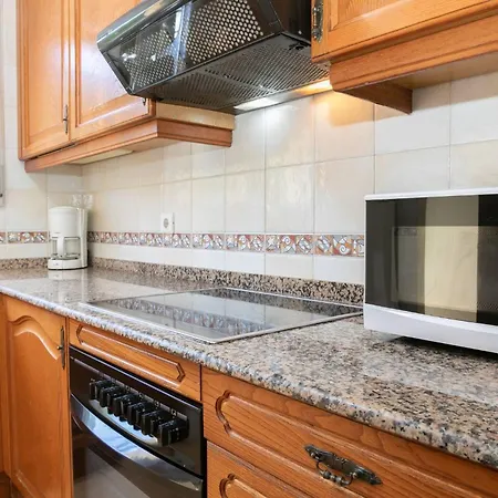 Alba House With Private Pool, Garden And Bbq Holiday home Riumar
