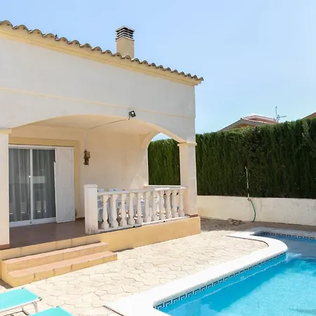 Holiday home Alba House With Private Pool, Garden And Bbq *